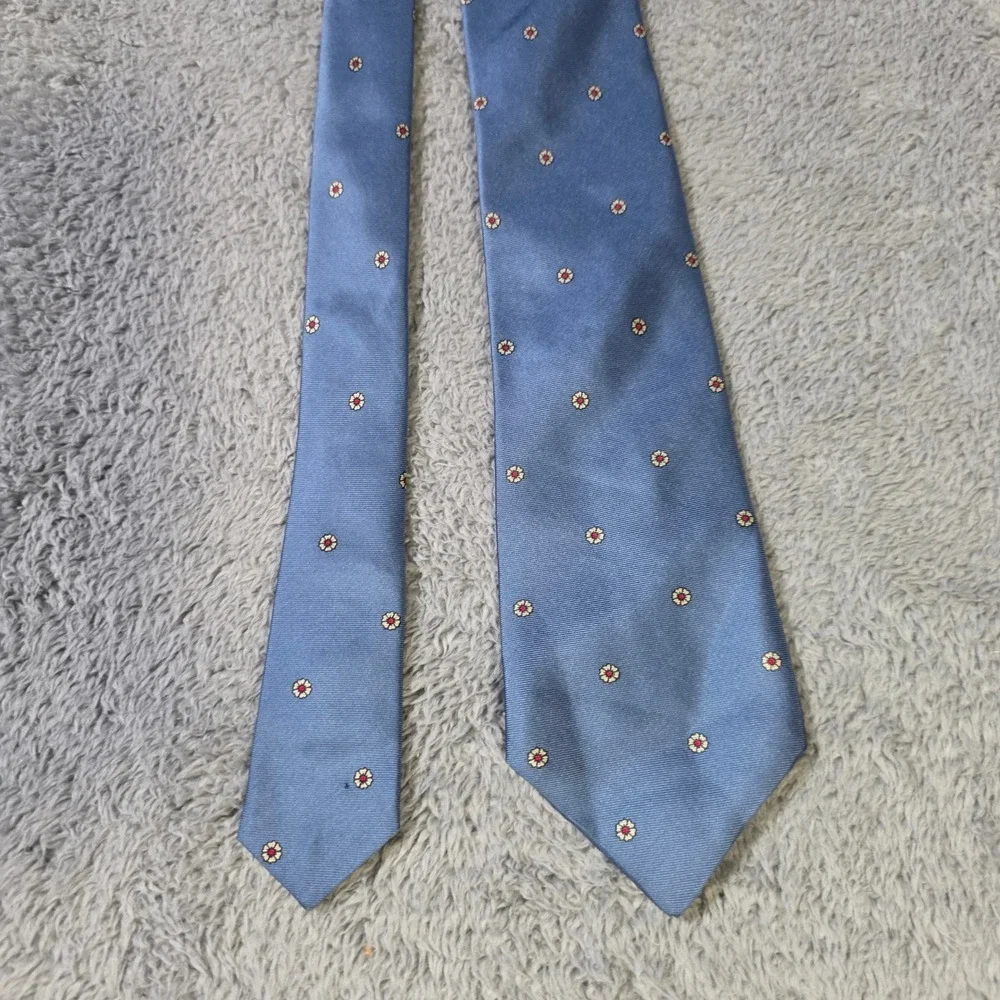Cromwell & Stokes Mens OS Necktie Blue Silk Floral‎ Medallion Hand Made Italy